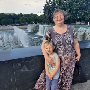 Парни в Санкт-Петербурге: Алёна, 40 - ищет девушку из Санкт-Петербурга