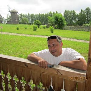 Vitalij, 46 лет, Энгельс