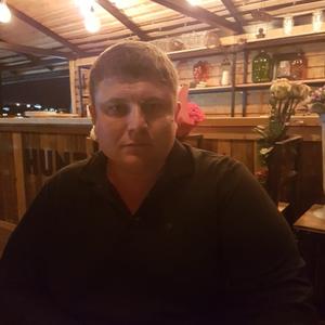 Парни в Чебоксарах (Чувашия): Александр Любимов, 38 - ищет девушку из Чебоксар (Чувашия)