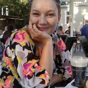 Девушки в Ангарске: Елена , 43 - ищет парня из Ангарска