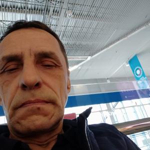 Парни в Якутске: Igor, 60 - ищет девушку из Якутска