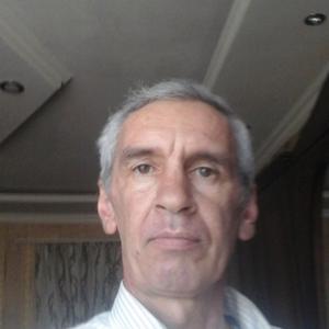 Парни в Нальчике: Murat, 56 - ищет девушку из Нальчика