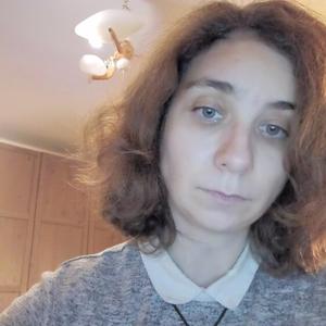Девушки в Томске: Анна, 37 - ищет парня из Томска