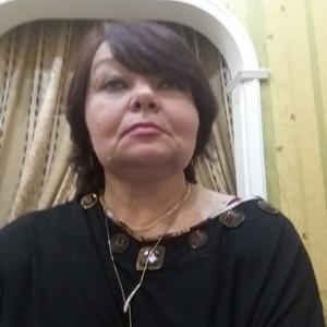 Девушки в Таганроге: Марина, 49 - ищет парня из Таганрога