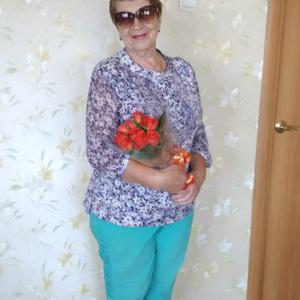 Девушки в Новосибирске: Вера Леванович, 63 - ищет парня из Новосибирска