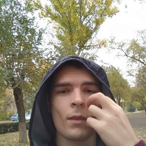 Александр Титаренко, 32 года, Астрахань