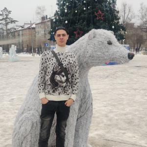 Анатолий, 20 лет, Владивосток