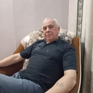 Парни в Екатеринбурге: Валерий, 66 - ищет девушку из Екатеринбурга
