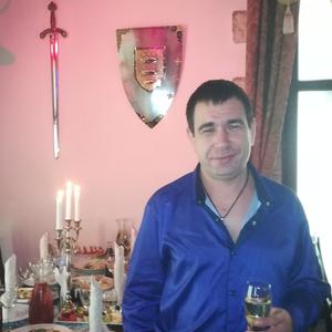 Виталий, 49 лет, Новочеркасск