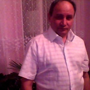 Парни в Казани (Татарстан): Рустам, 49 - ищет девушку из Казани (Татарстан)