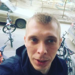 Парни в Волгограде: Alexandr, 34 - ищет девушку из Волгограда