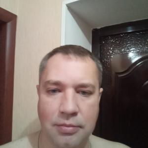 Парни в Нальчике: Denis, 43 - ищет девушку из Нальчика