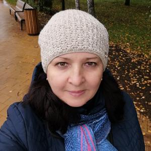 Девушки в Липецке: Елена Прекрасная, 48 - ищет парня из Липецка
