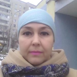 Девушки в Екатеринбурге: Анна, 47 - ищет парня из Екатеринбурга