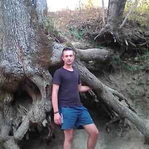 Парни в Кореновске: Евгений, 40 - ищет девушку из Кореновска