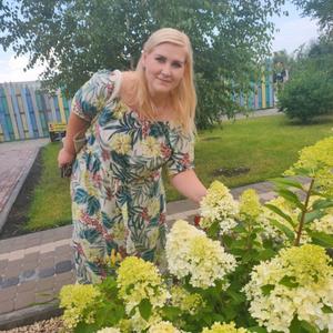 Девушки в Челябинске: Анна, 37 - ищет парня из Челябинска
