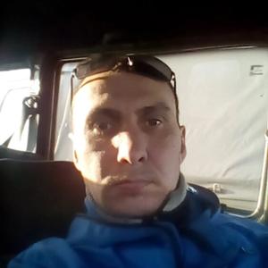 Парни в Селты: Юрий Урасинов, 37 - ищет девушку из Селты