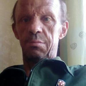 Парни в Бикине: Юрий, 54 - ищет девушку из Бикина