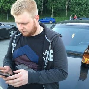 Парни в Череповце: Олег, 27 - ищет девушку из Череповца