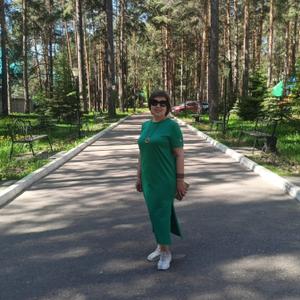 Девушки в Казани (Татарстан): Лариса, 55 - ищет парня из Казани (Татарстан)