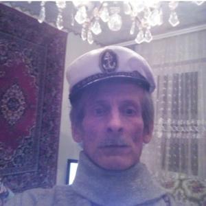 Игорь, 69 лет, Новомосковск