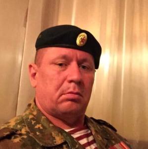 Парни в Челябинске: Владислав, 56 - ищет девушку из Челябинска