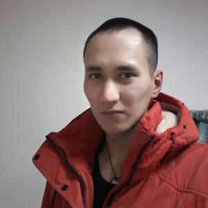 Парни в Якутске: Виктор, 30 - ищет девушку из Якутска
