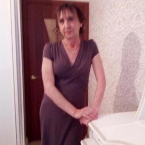 Парни в Ульяновске: Светлана, 49 - ищет девушку из Ульяновска
