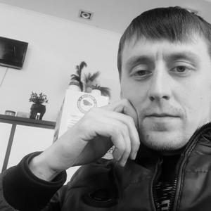 Парни в Усть-Куте: Михаил, 32 - ищет девушку из Усть-Кута