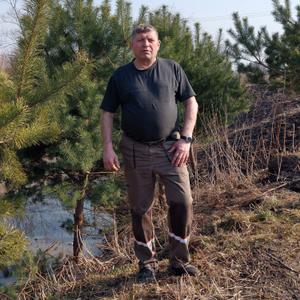 Парни в Черняховске: Александр, 66 - ищет девушку из Черняховска