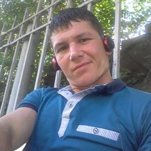 Вова Булатов, 37 лет, Владивосток
