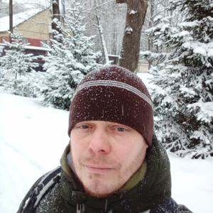 Парни в Калининец: Олег, 38 - ищет девушку из Калининец