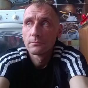 Олег, 47 лет, Поронайск