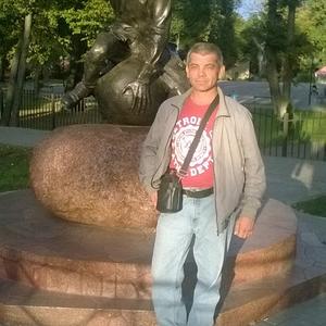 Парни в Калининграде: Владимир, 52 - ищет девушку из Калининграда