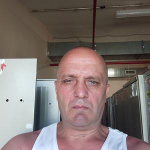 Парни в Твери: Олег, 49 - ищет девушку из Твери