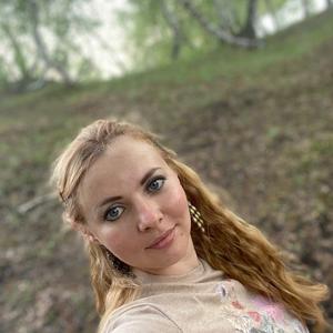 Девушки в Омске: Евгения, 36 - ищет парня из Омска