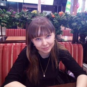 Ксения, 37 лет, Екатеринбург