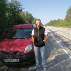 Парни в Петрозаводске: Михаил, 38 - ищет девушку из Петрозаводска
