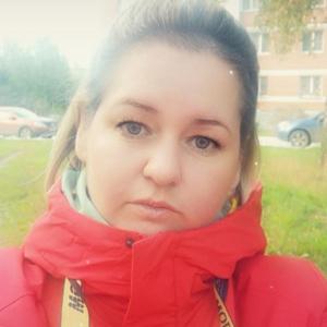 Девушки в Бердске: Настя, 42 - ищет парня из Бердска