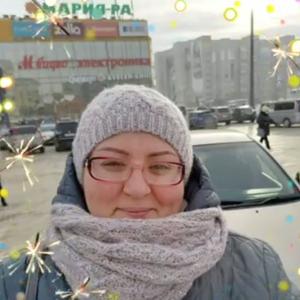 Девушки в Бийске: Ирина, 43 - ищет парня из Бийска