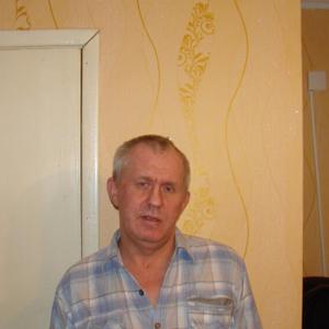 Парни в Череповце: Володя, 55 - ищет девушку из Череповца