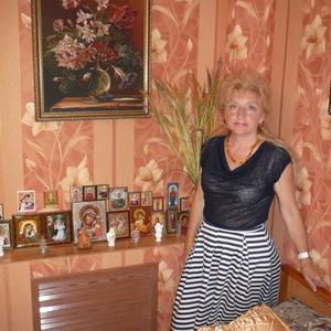 Девушки в Смоленске: Елена Северинова, 63 - ищет парня из Смоленска