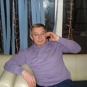 Парни в Новосибирске: Александр, 65 - ищет девушку из Новосибирска