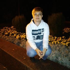 Девушки в Ульяновске: Вероника, 41 - ищет парня из Ульяновска
