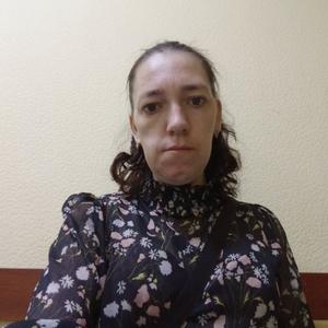 Девушки в Якутске: Надежда, 35 - ищет парня из Якутска