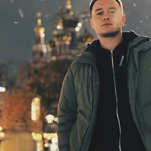 Влад, 23 года, Москва