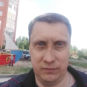 Парни в Томске: Сергей, 50 - ищет девушку из Томска