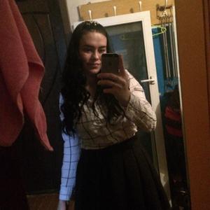 Девушки в Волгограде: Ангелина, 24 - ищет парня из Волгограда