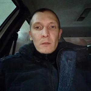 Юрий, 40 лет, Саратов