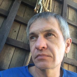 Рафаэль, 49 лет, Казань